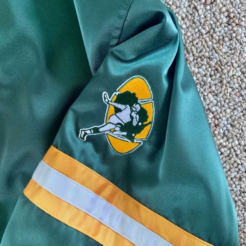 Mitchell & Ness Green Bay Packers Throwback Jacket - Picture 4 of 8